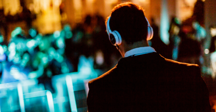 DJ Profesional para Fiestas DJ Profesional para Fiestas